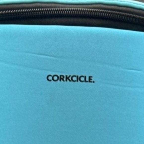 Corkcicle Eola Blue Bucket Cooler Wine Bag Neoprene Insulated  Backpack Cooler - Picture 10 of 13